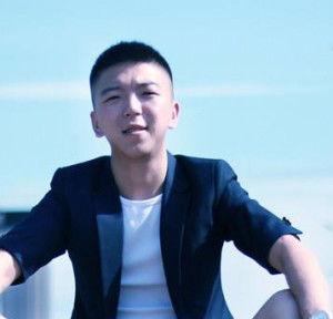 娱乐吃瓜男主持,吃瓜男主持的幕后故事