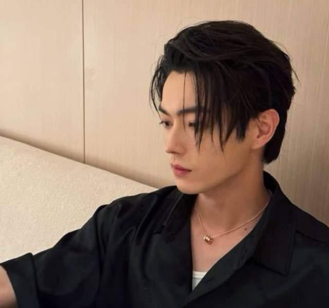 吃瓜娱乐圈许凯图片壁纸,吃瓜娱乐圈壁纸大放异彩