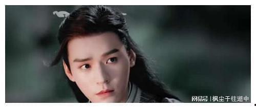 吃瓜娱乐圈打工人是谁,揭秘娱乐圈幕后奋斗者的真实生活